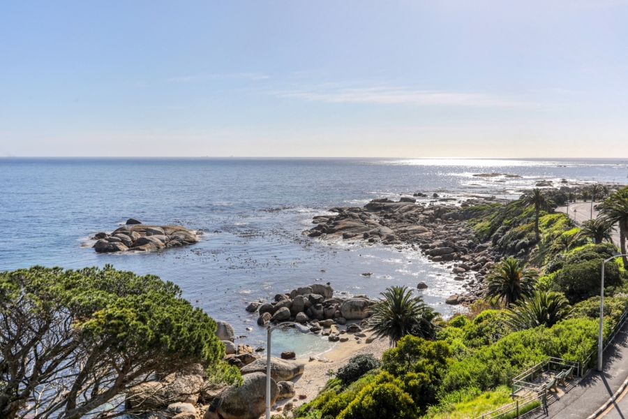 To Let 4 Bedroom Property for Rent in Bakoven Western Cape
